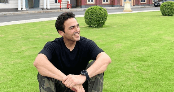 Ayaz Khan