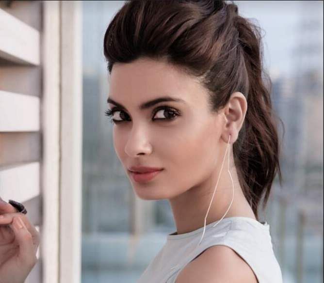 Diana Penty