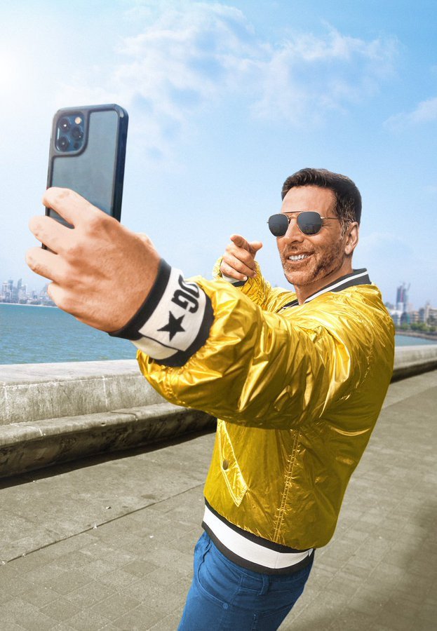 Selfiee still 2