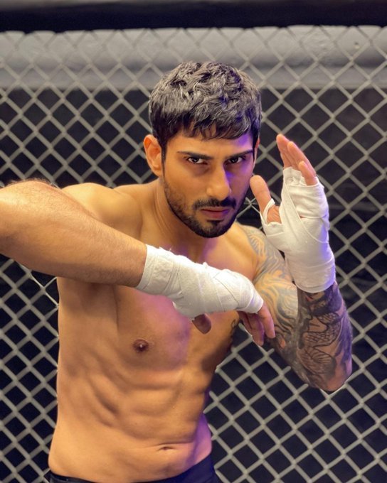 Prateik Babbar