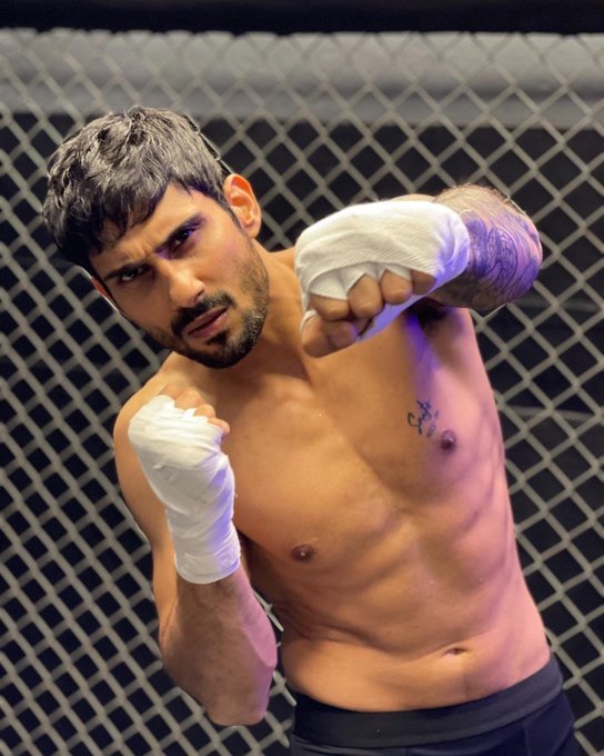 Prateik Babbar