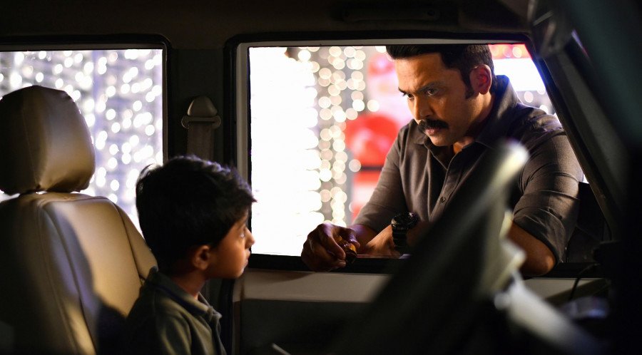 Sardar still 3