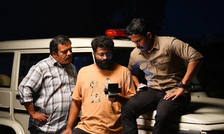 Sardar still 4