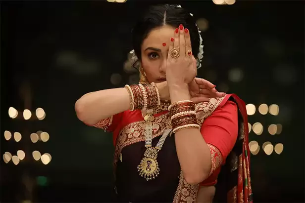 Amruta Khanvilkar