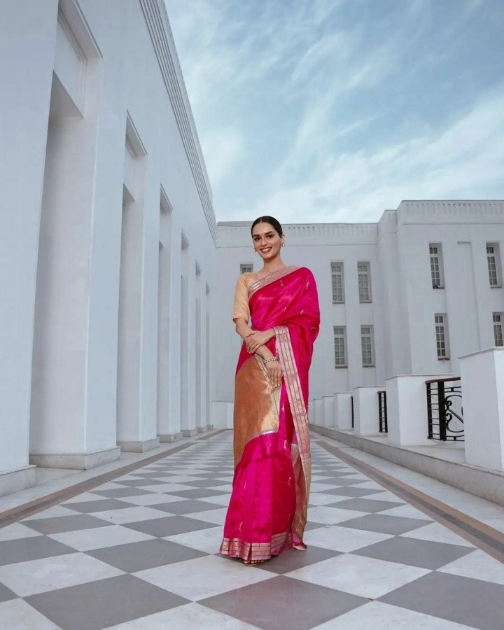 Manushi Chillar