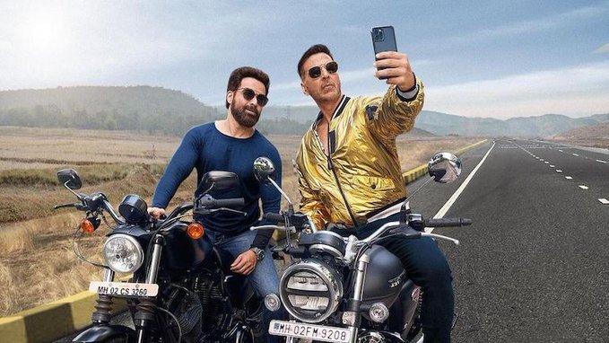 Selfiee still 4