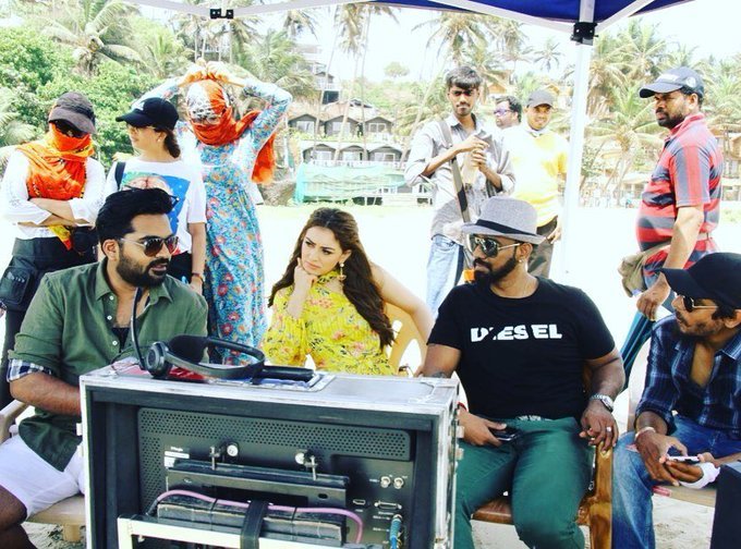 Maha still 6