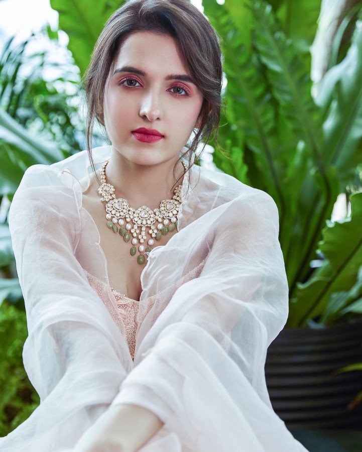Shirley Setia