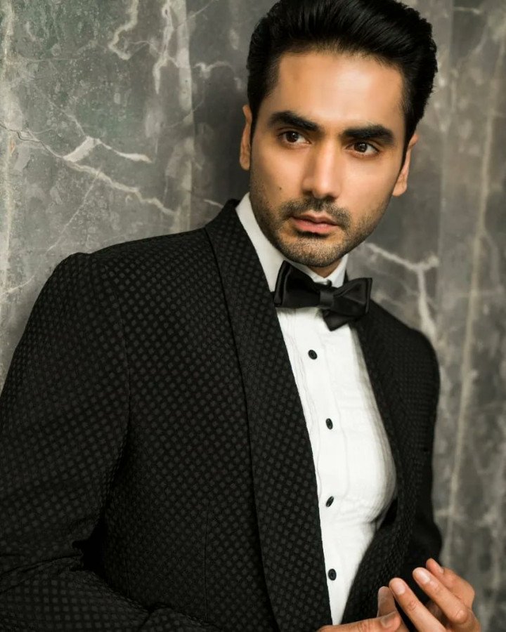 Ishwak Singh