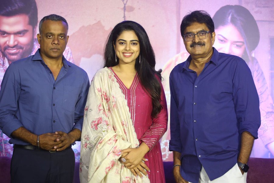 Muthu still 3