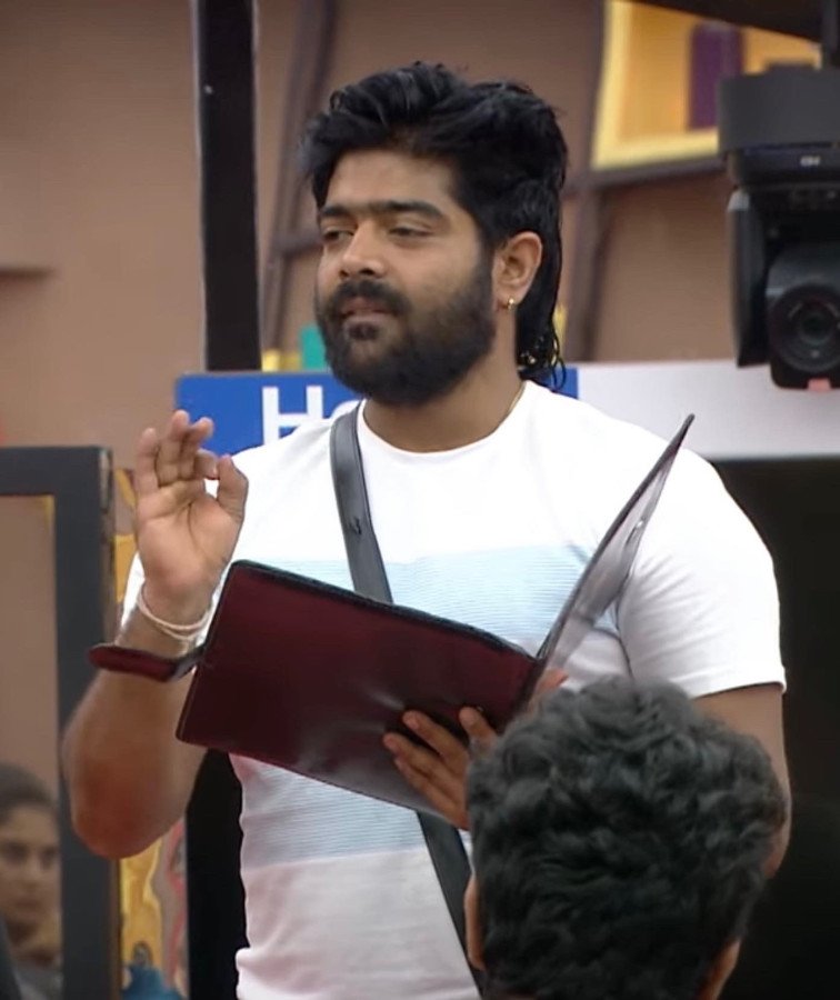 LV Revanth