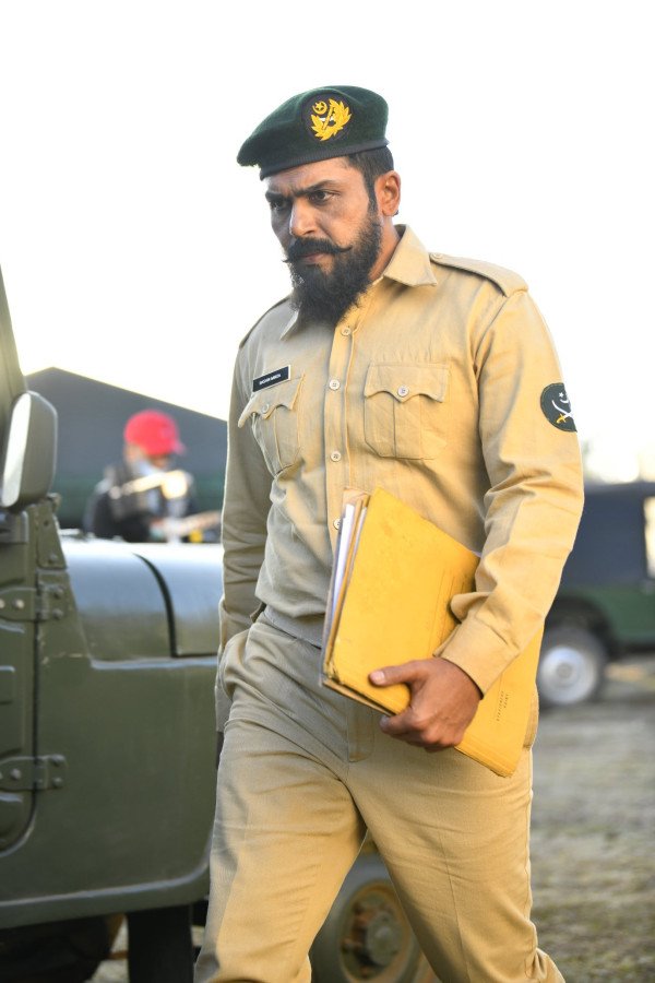 Sardar still 8