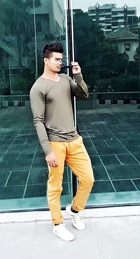 V S Prince Ratan