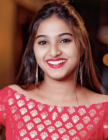Pranavi Manukonda