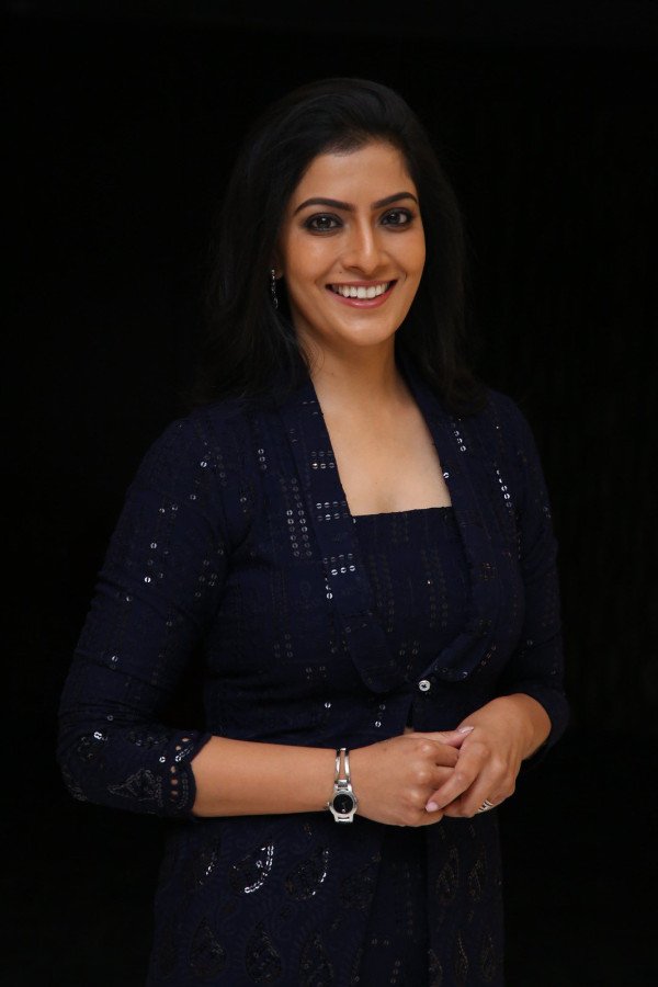 varalakshmi sarath kumar