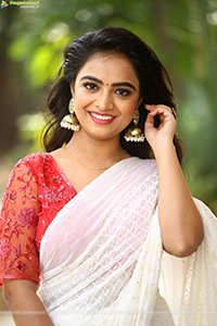 Nandini Yellareddi