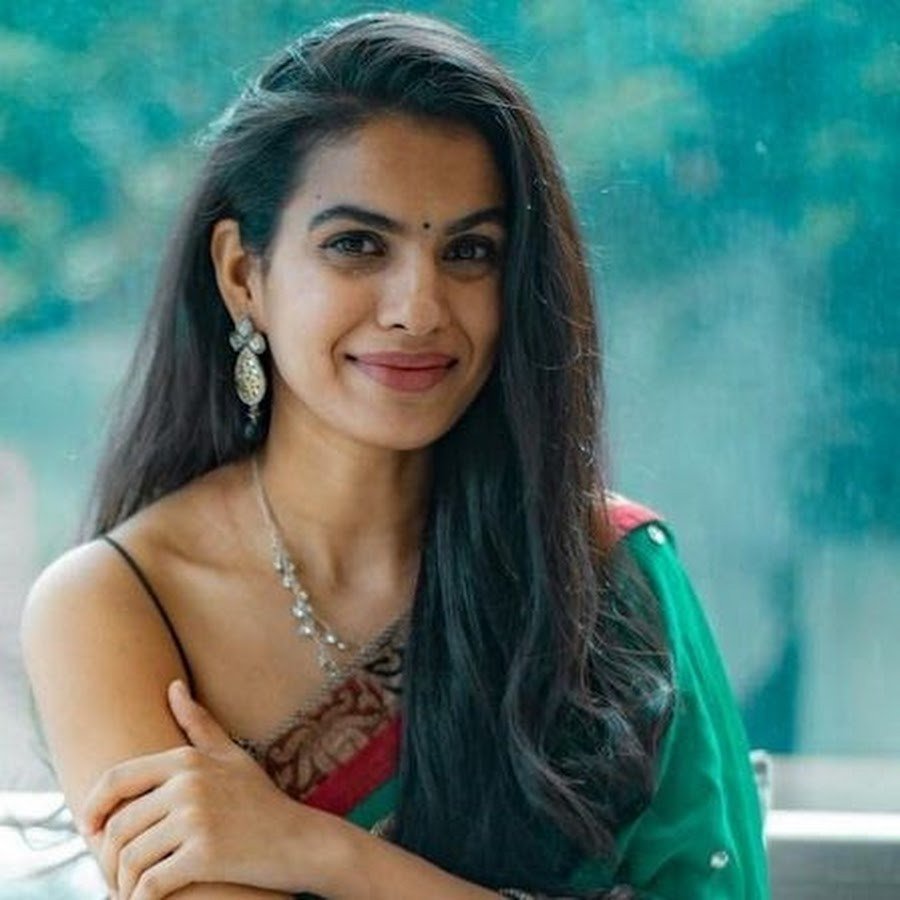 Sravana Bhargavi