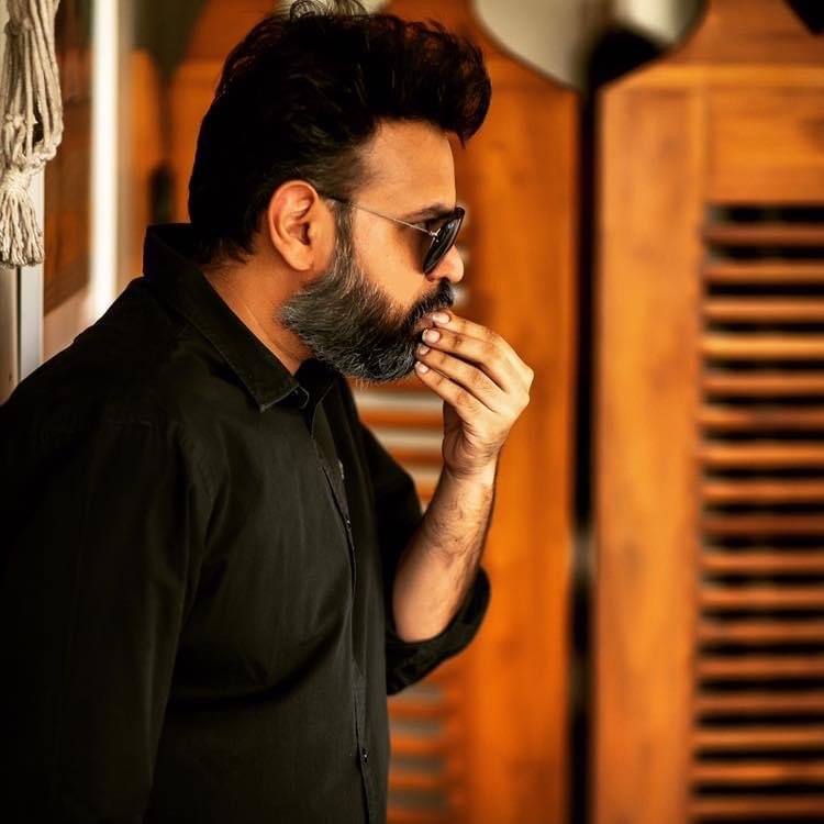Premgi Amaren