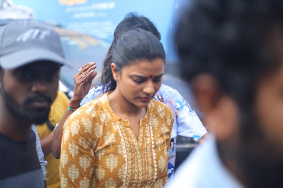 Driver Jamuna still 9