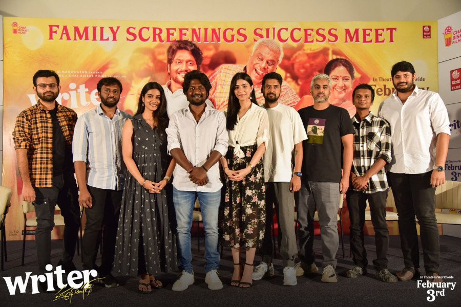 Writer Padmabhushan still 8