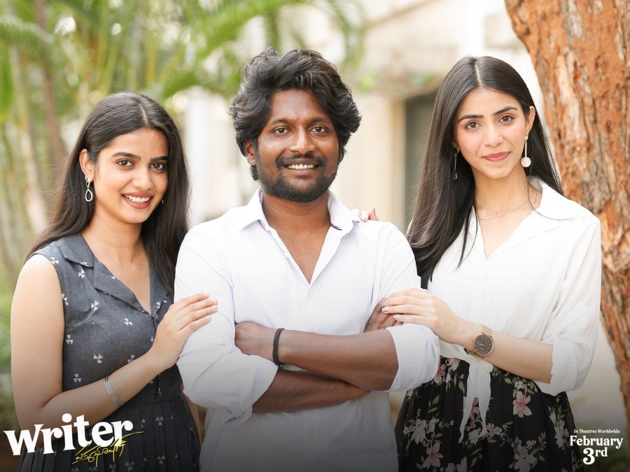 Writer Padmabhushan still 9