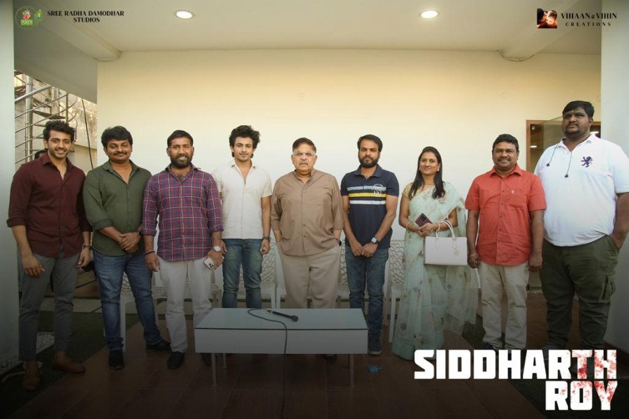 Siddharth Roy still 4
