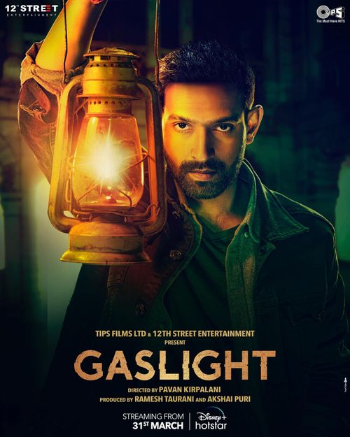 Gaslight still 3