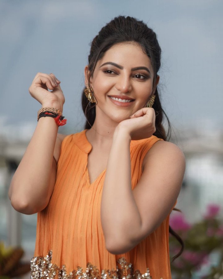 Athulya Ravi