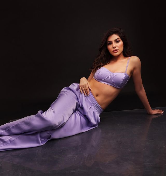Elnaaz Norouzi