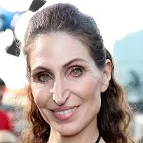 Bonnie Aarons