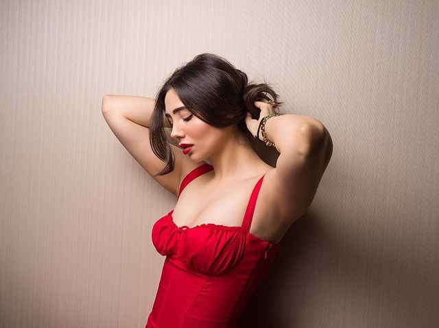 Zara Khan