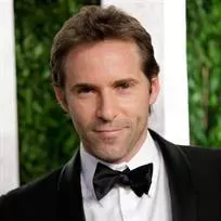 Alessandro Nivola