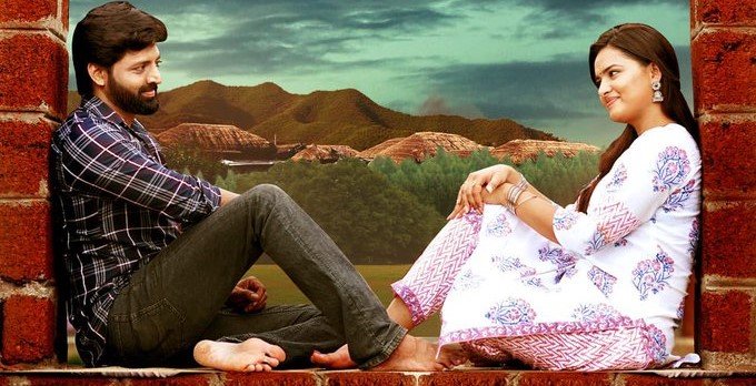 Yendira Ee Panchayati backdrop
