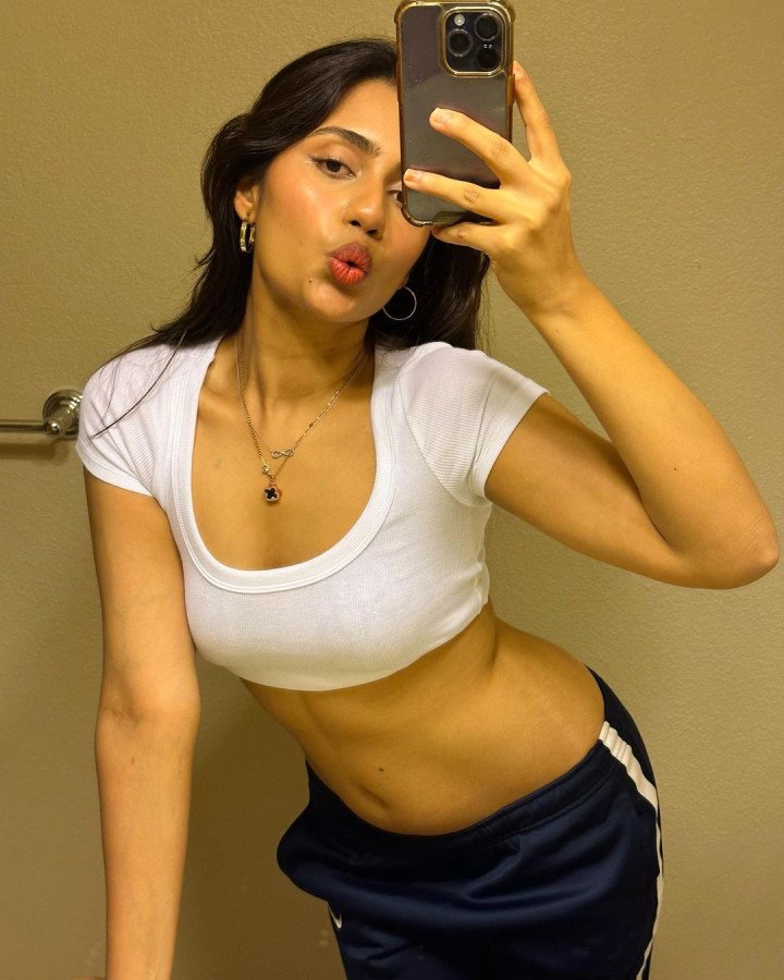 Anushka Luhar