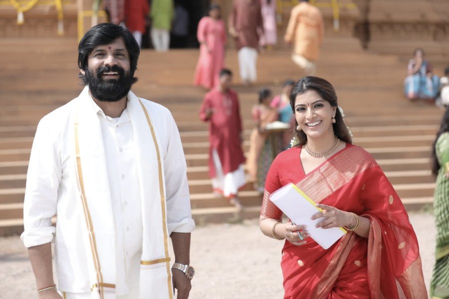 Kurma Nayaki still 2