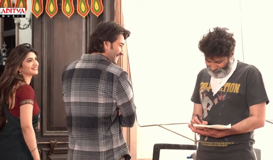 Guntur Kaaaram still 6