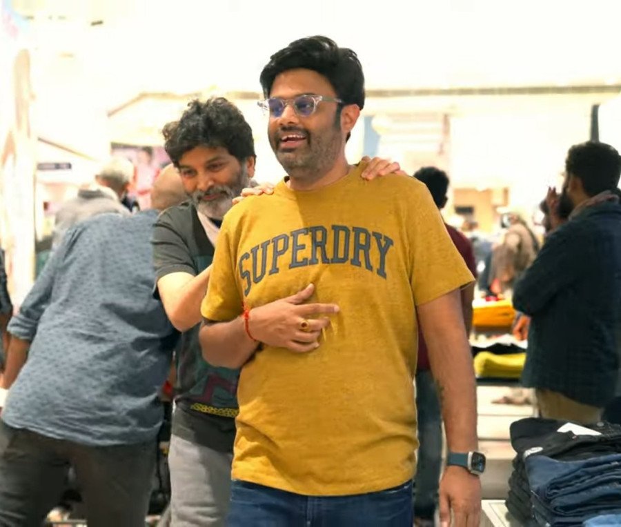 Guntur Kaaaram still 8