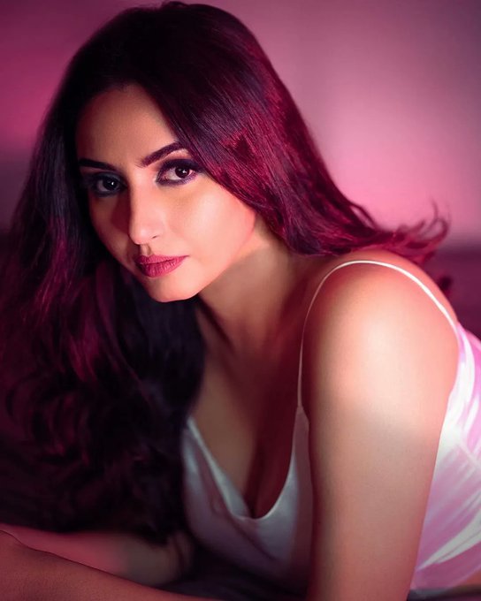 Ragini Dwivedi