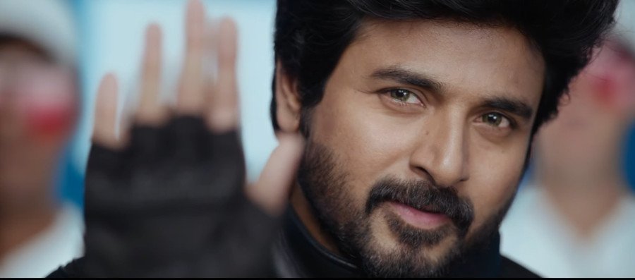 Ayalaan still 6