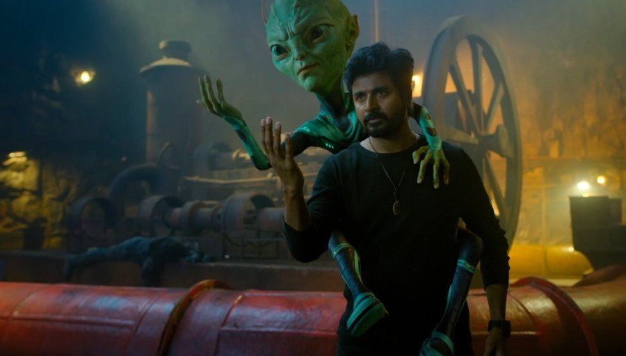 Ayalaan still 8