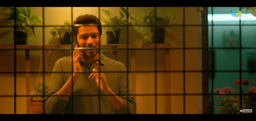 Aa Okkati Adakku still 8
