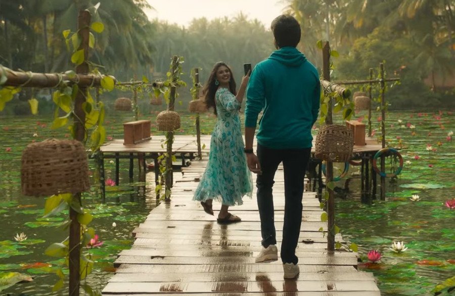 AAY still 3