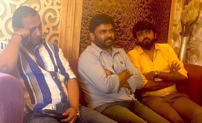 Ee Rojullo still 2