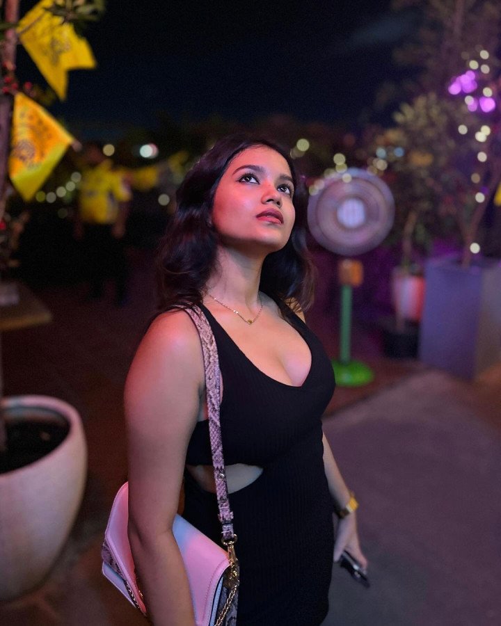 Sanjana Tiwari