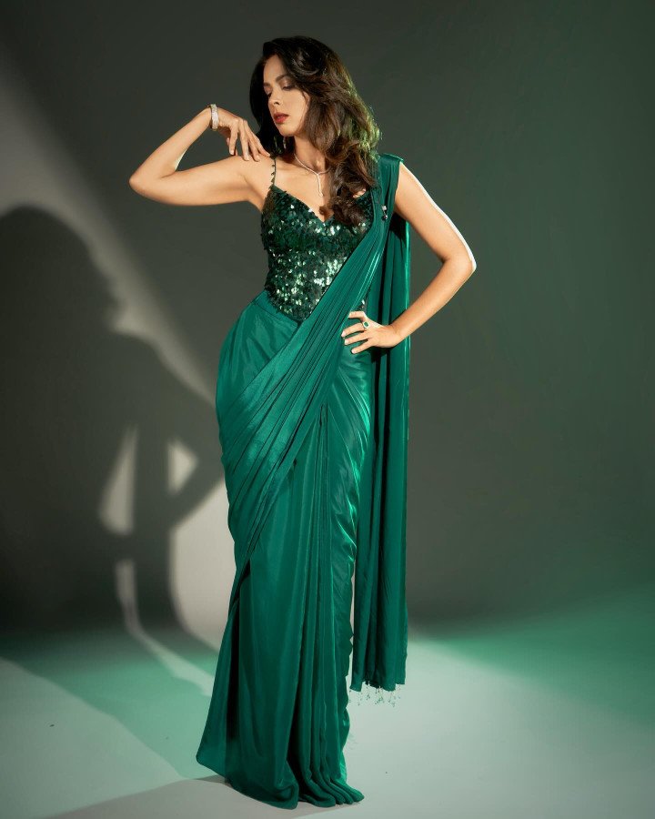 Mallika Sherawat