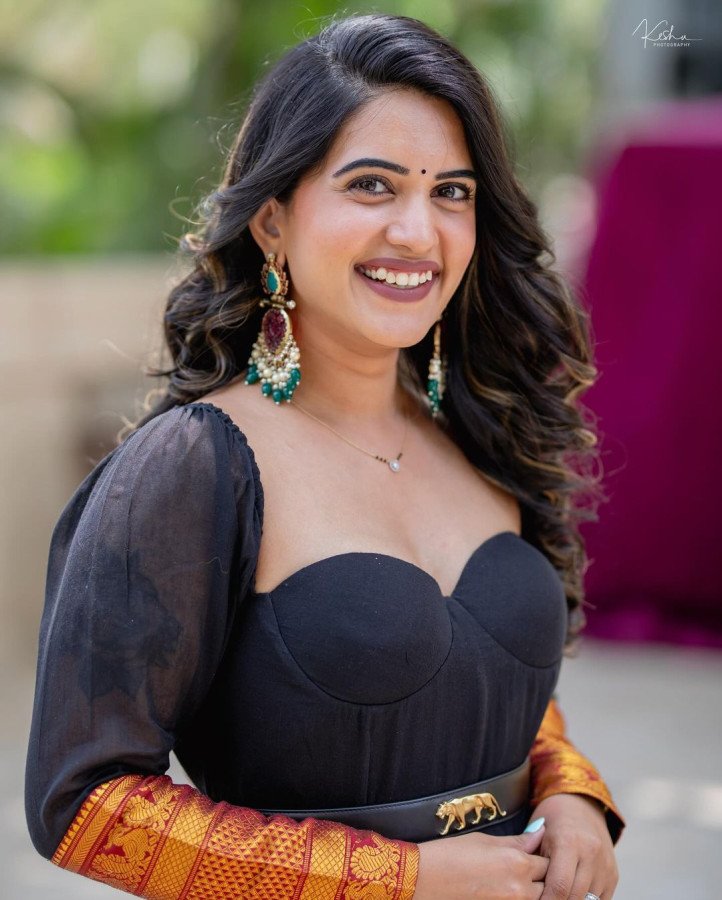 Sravanthi Chokarapu