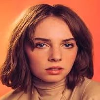 Maya Hawke