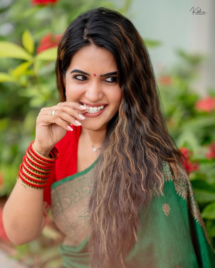 Sravanthi Chokarapu