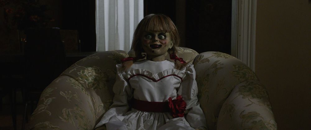 Annabelle Comes Home still 4