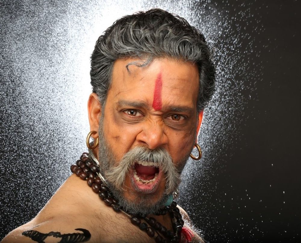 Bottu still 8
